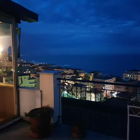 Terrazza Sulla Riviera Ligure *