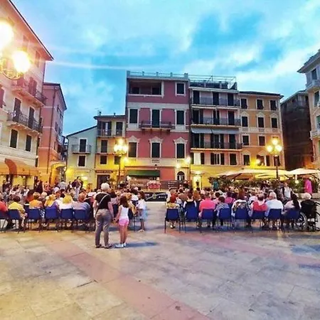 Terrazza Sulla Riviera Ligure * Varazze